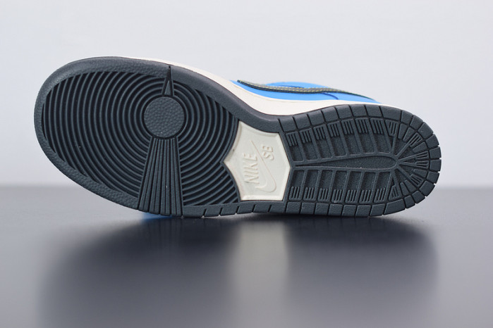 instant skateboard x nike dunk sb low blue white cz5128-400