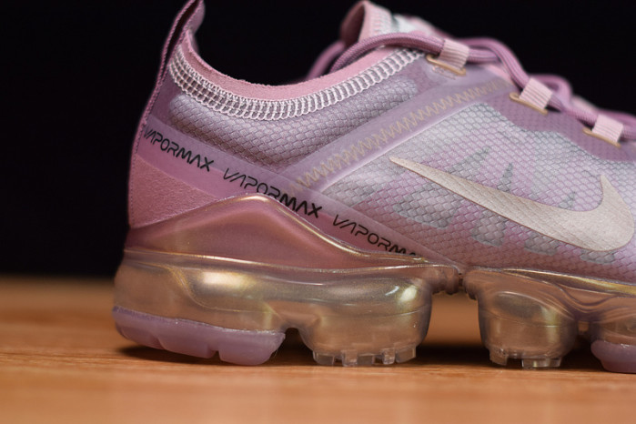 nike air vapormax 2019 plum chalk ar6632-500