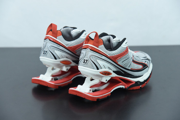 balcia x-pander sneaker