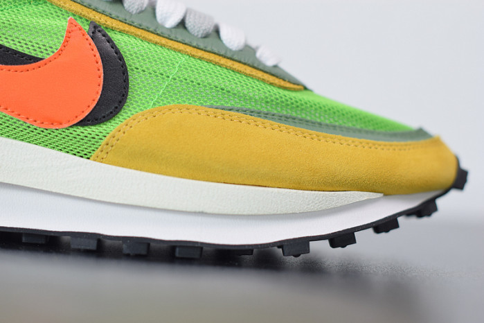 nike ld waffle sacai green multi bv0073-300