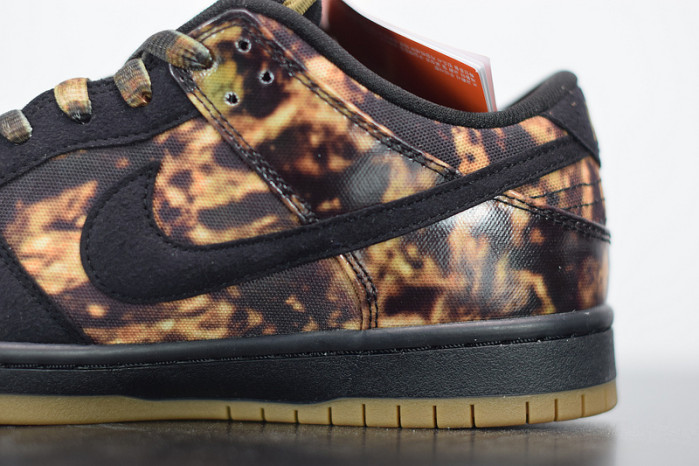 nike dunk sb low premium pushead 2 536356-002