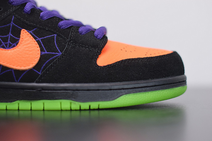 nike sb dunk low night of mischief halloween bq6817-006
