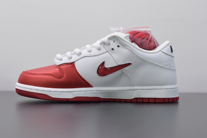nike sb dunk low jewel swoosh red ck3480-600