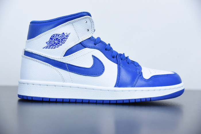 air jordan 1 mid “hyper royal” 554724-114