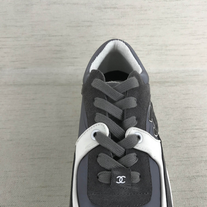 chnl sneaker