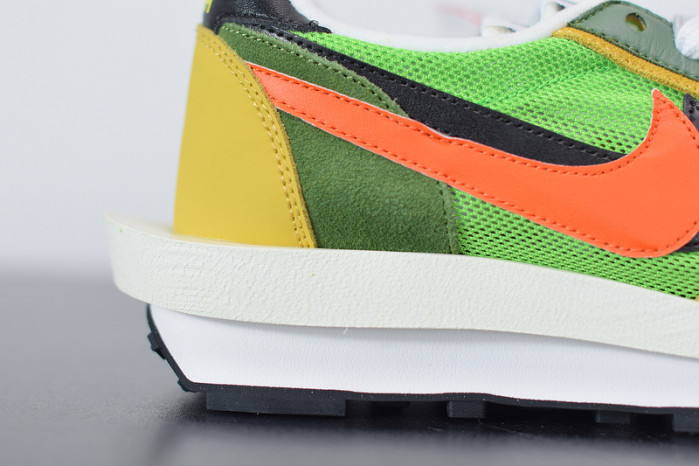 nike ld waffle sacai green multi bv0073-300