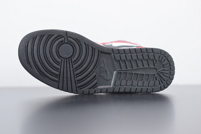 air jordan 1 mid chicago toe 554724-069