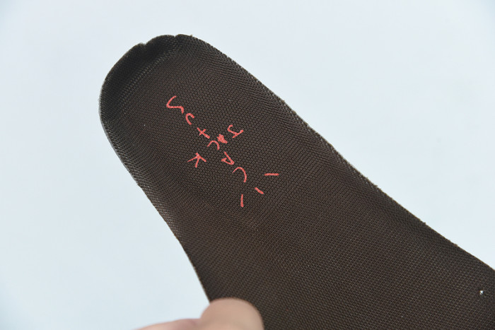 travis scott x nike air max 1 do9392-200