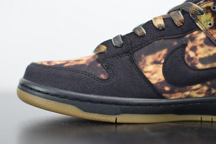 nike dunk sb low premium pushead 2 536356-002