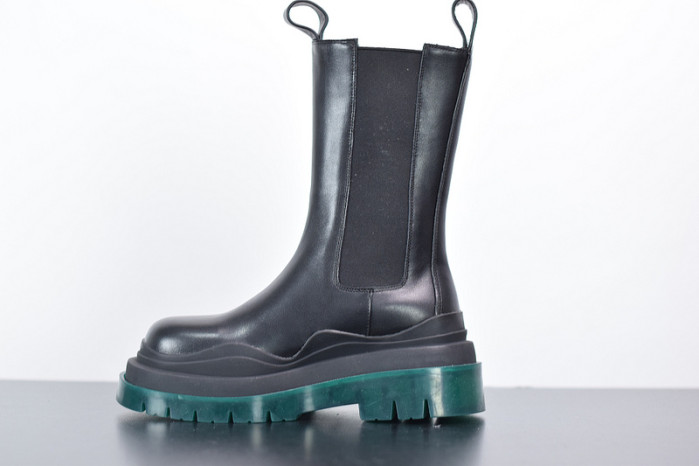Bo*te*ga ve*ne*ta chelsea tire leather high boot