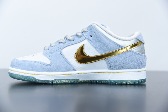 sean cliver x nike sb dunk low dc9936-100