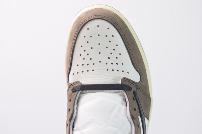 air jordan 1 retro high travis scott cd4487-100