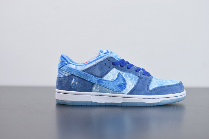 nike sb dunk low stragelove blue ct2552-400