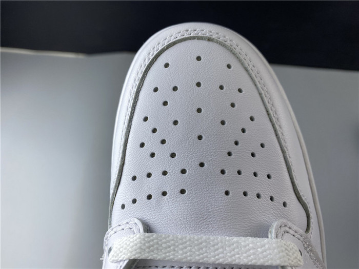 air jordan 1 retro metallic navy 555088-106