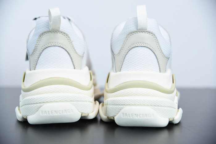 balcia triple s 541624 w09e1 9000