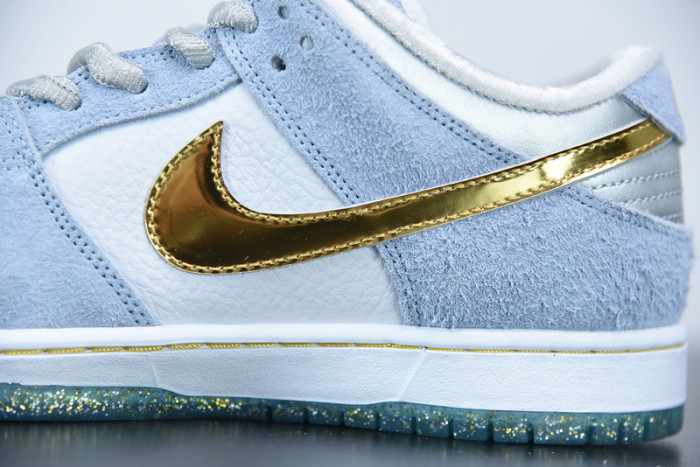 sean cliver x nike sb dunk low dc9936-100