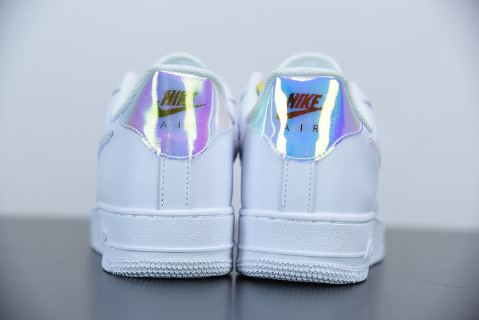 nike air force 1 iridescent pixel” cv1699-100