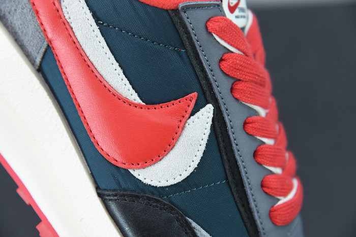 nike ld waffle sacai undercover midnight spruce dj4877-300