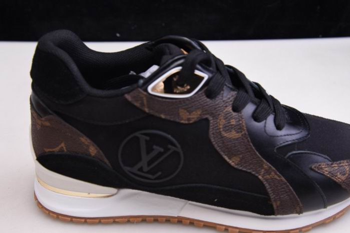 lv sneakers
