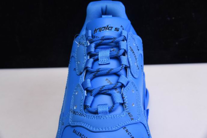 balcia triple s 536737 w06e2 0848