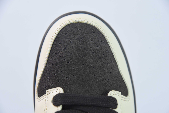 nike dunk low red panda fv0305-200