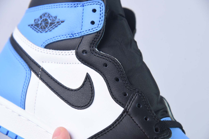 air jordan 1 retro high og unc toe university blue dz5485-400