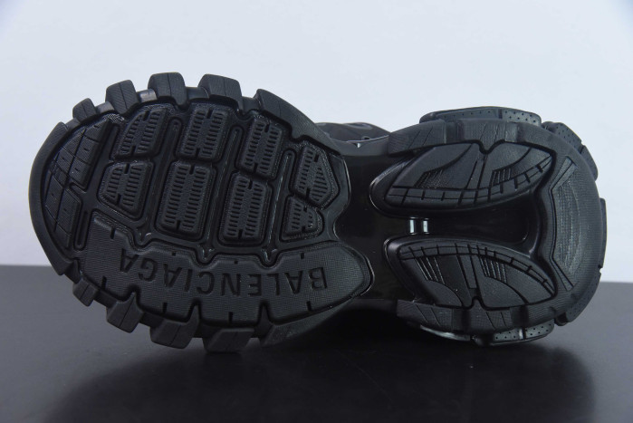 balcia track trainers 3.0 black purple