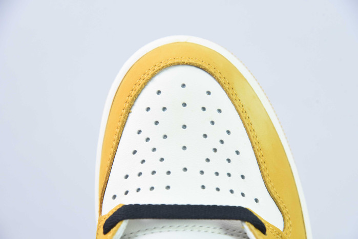 air jordan 1 retro high og "yellow ochre" dz5485-701