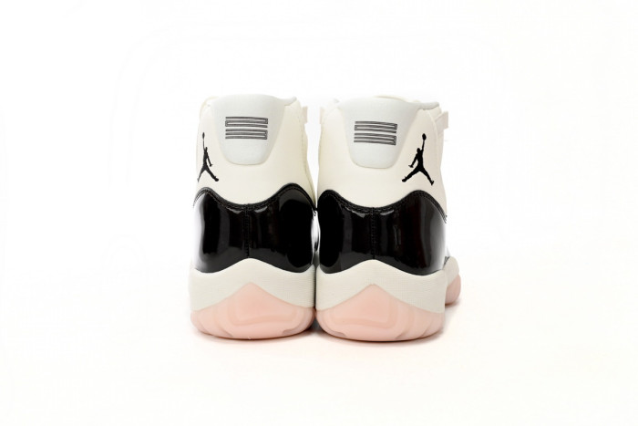 air jordan 11 wmns “neapolitan” ar0715-101