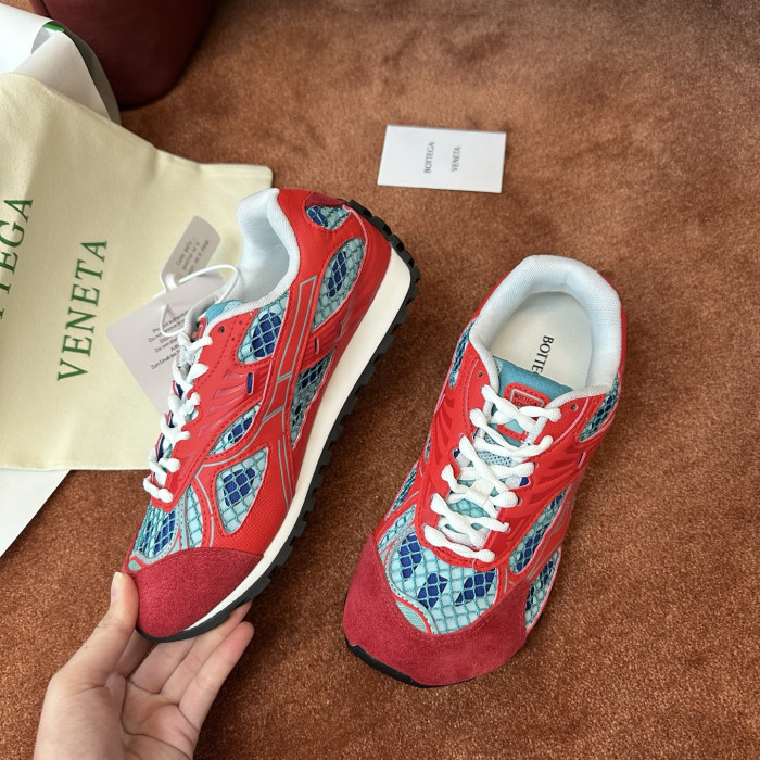 Bottega Veneta Orbit Runner Red Blue bv25489