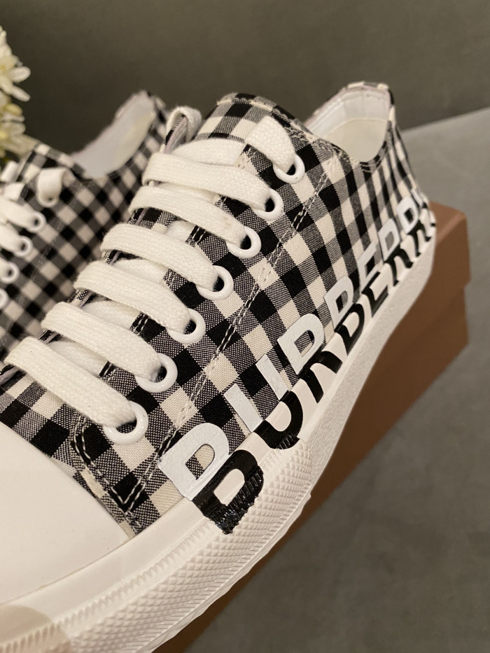 bubry sneakers