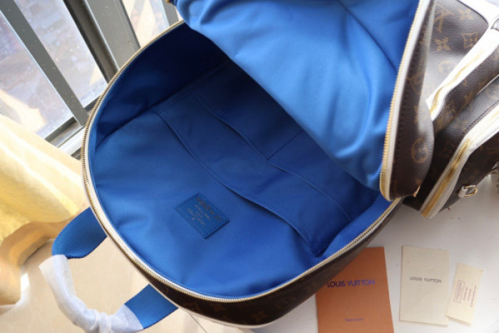 l**is V*t*n replica bags lvxnba backpack 32*17*45cm