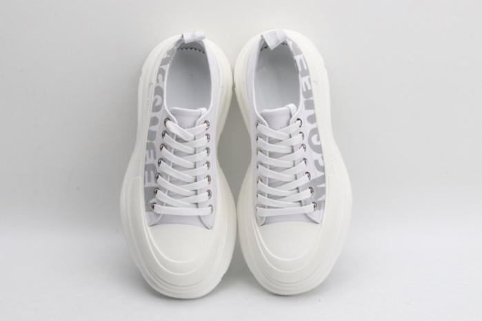 Alexander McQueen Sneakers