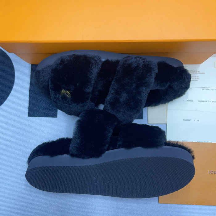 l**is V*t*n lv slide lady women slippers black