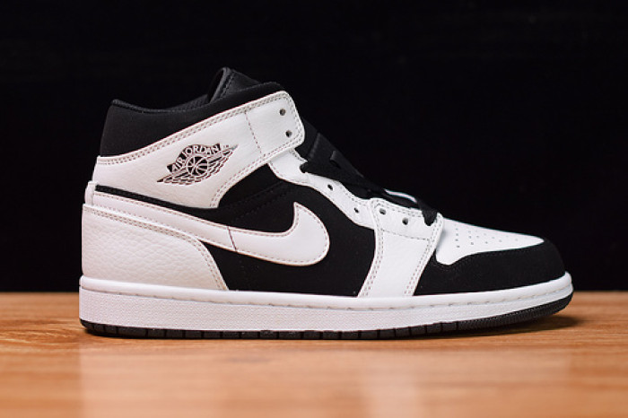 air jordan 1 retro mid tuxedo 554724-113