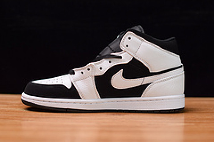 air jordan 1 retro mid tuxedo 554724-113